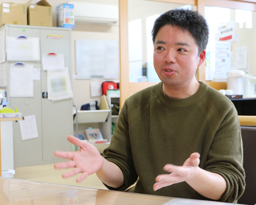 栗原 孝広 くりはら たかひろ さん 出雲市介護職魅力発信プロジェクト Live